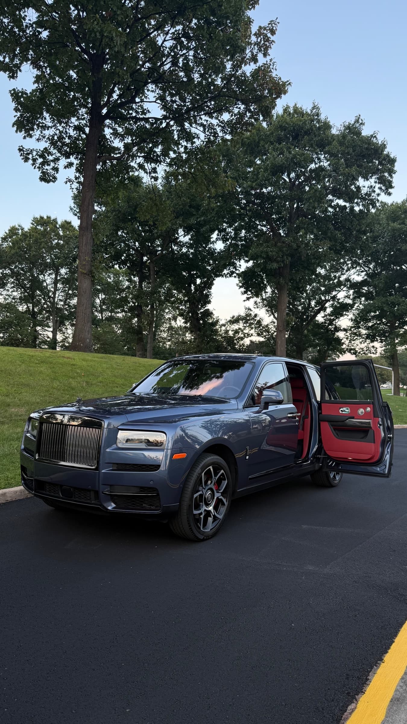 2022 Rolls Royce Cullinan Black Badge - Image 1