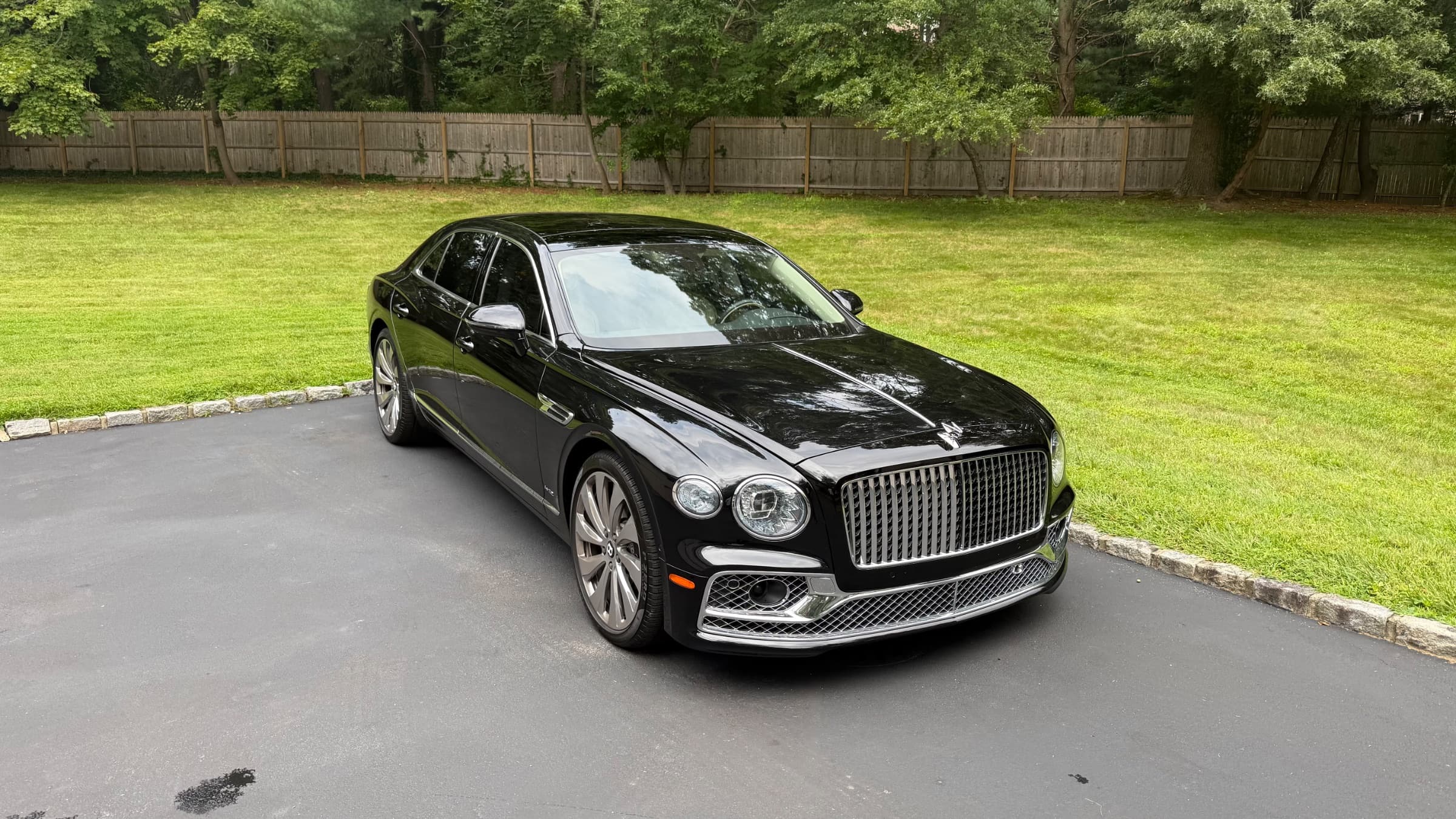 2022 Bentley Flying spur - Image 1